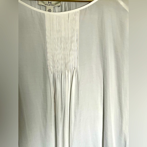 Ladies white blouse -size large - Picture 2 of 4